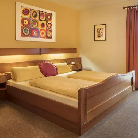 Zur Post Hotel Passavia